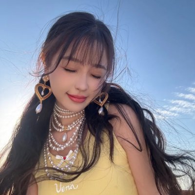 红楼梦第二部：黛玉葬花